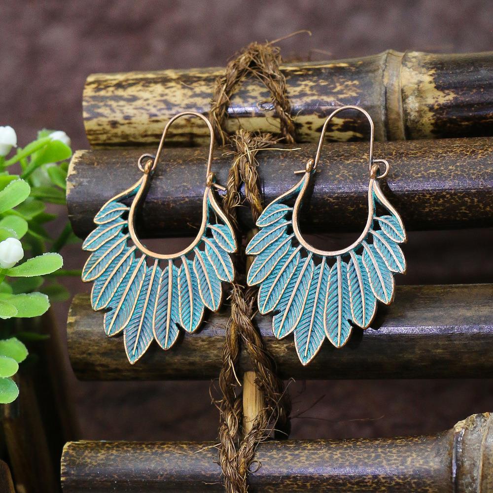 Vintage Feathered Elegance Earrings