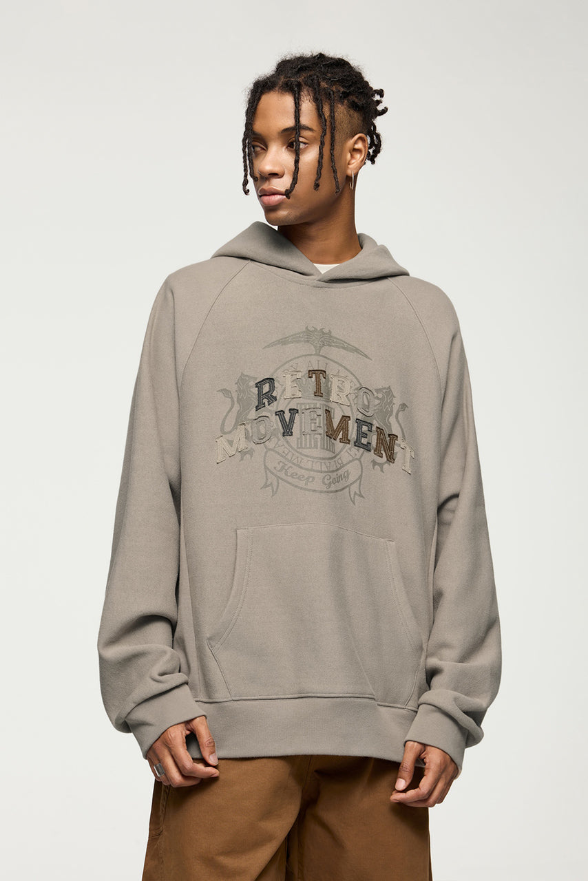 Sudadera con capucha y apliques de movimiento retro