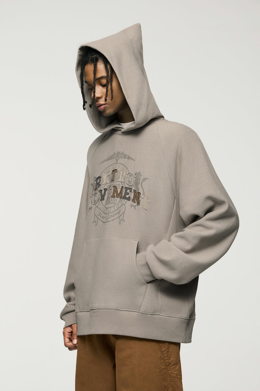 Sudadera con capucha y apliques de movimiento retro