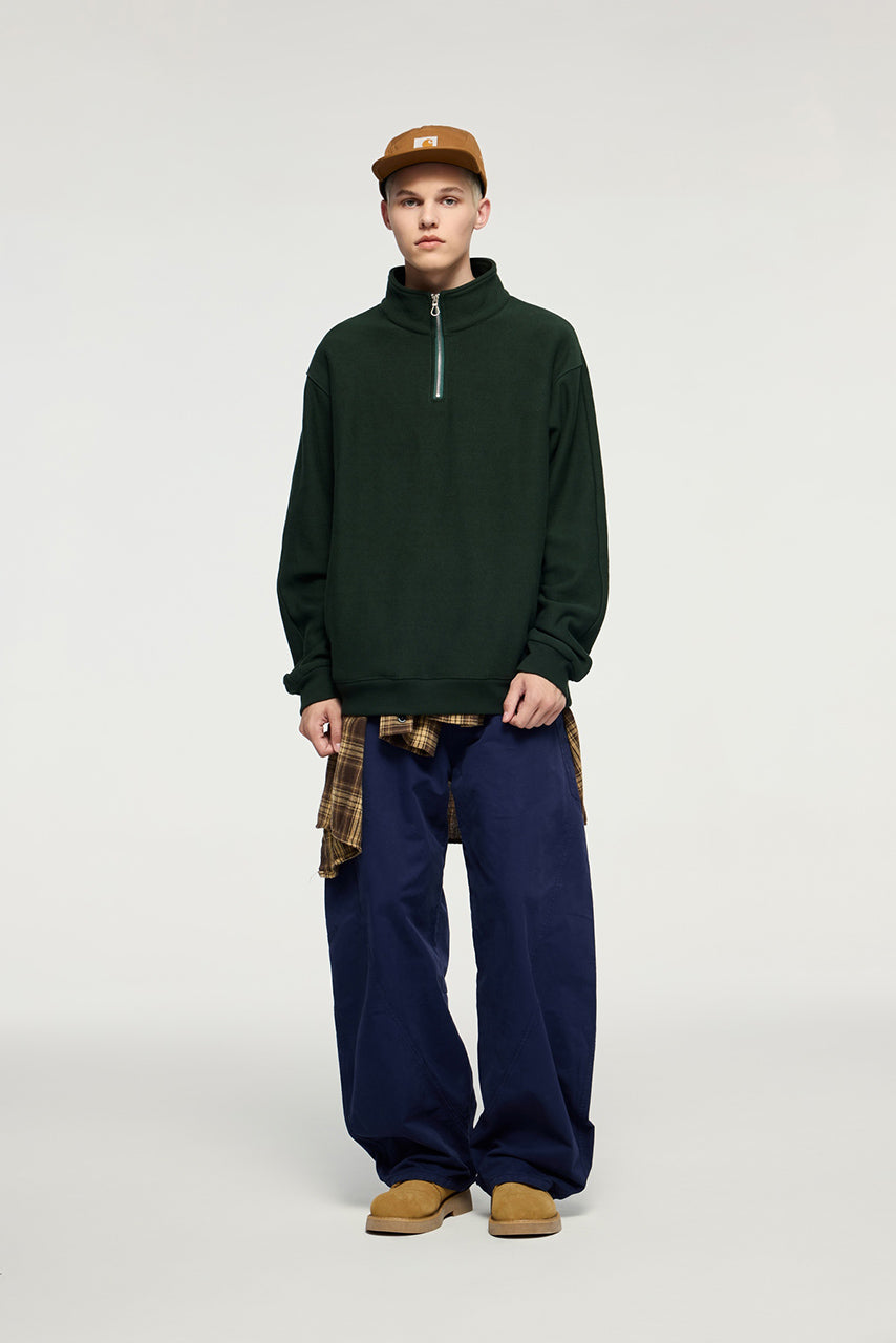 Sudadera con capucha y media cremallera