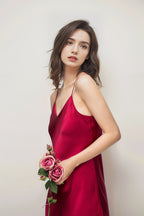 Camisón de seda con tirantes