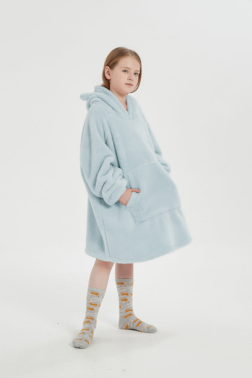 Wearable blanket for kids