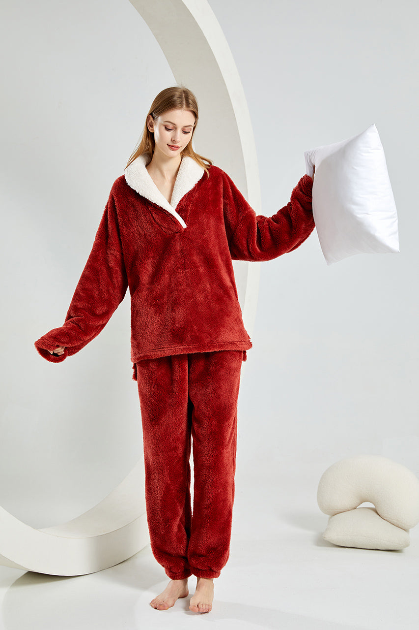 Warm Coral Fleece Pajamas Set With Sherpa Fur Collar