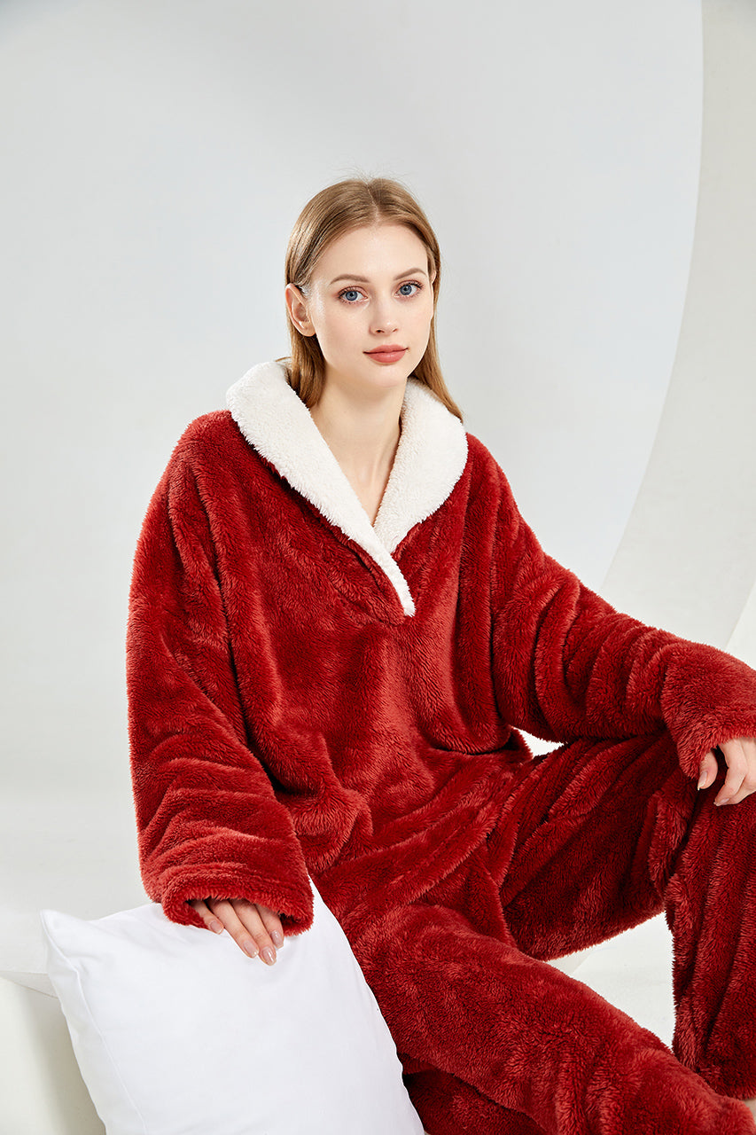 Warm Coral Fleece Pajamas Set With Sherpa Fur Collar