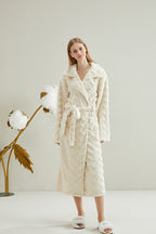 Wave Pattern Lapel Robe