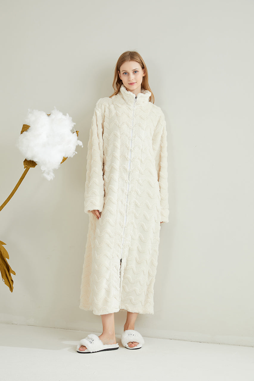 Wave Pattern Loose Robe