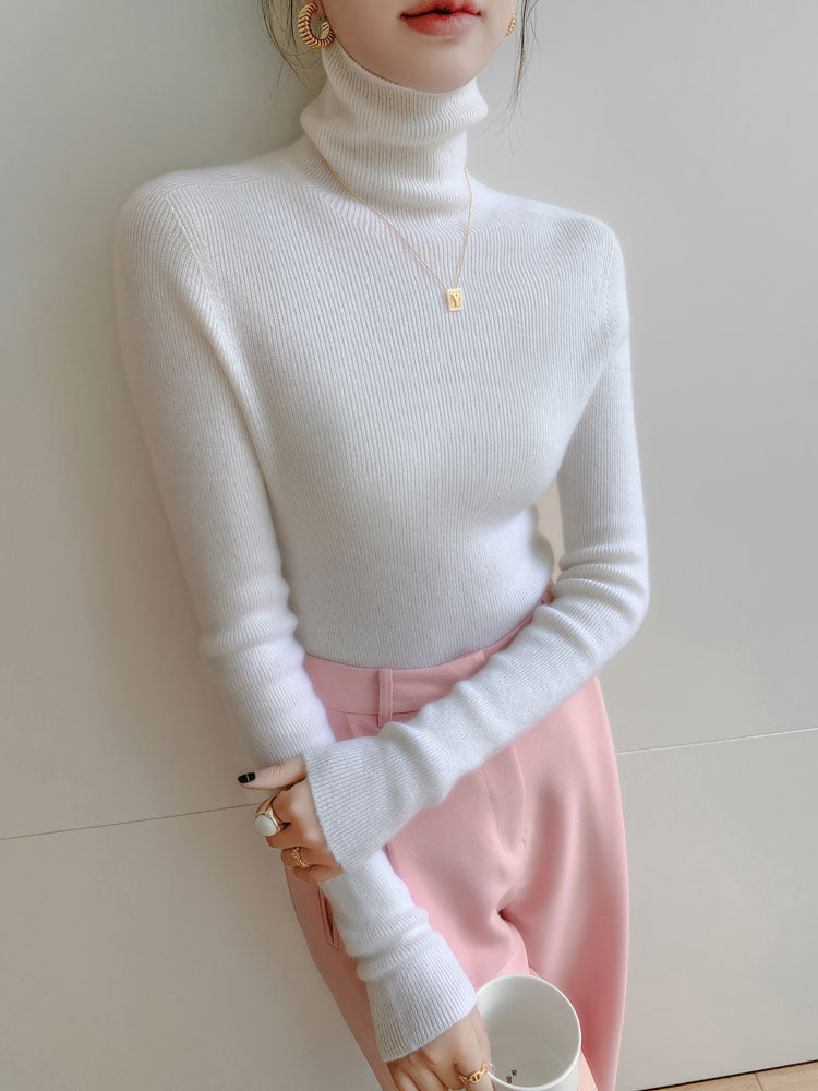 Classic Wool-Cashmere Blend Turtleneck Knitwear