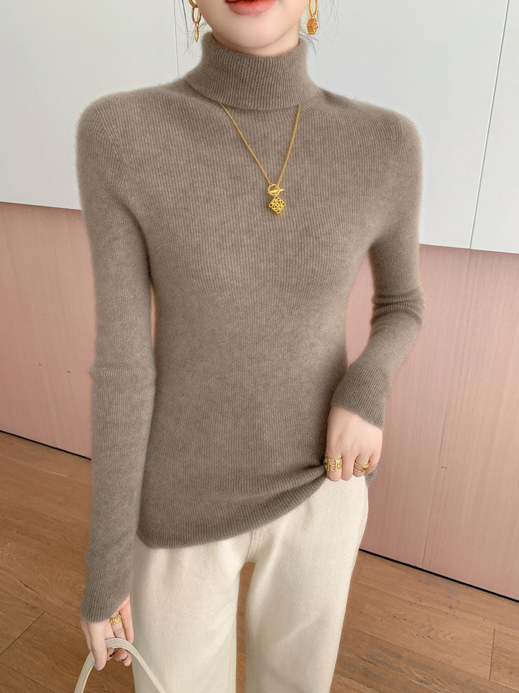 Classic Wool-Cashmere Blend Turtleneck Knitwear