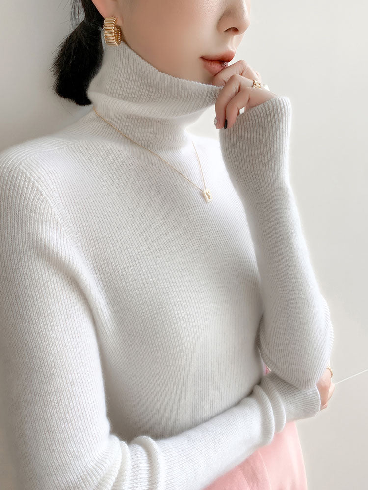 Classic Wool-Cashmere Blend Turtleneck Knitwear