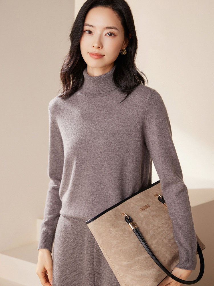 Cashmere Turtleneck Knit Top