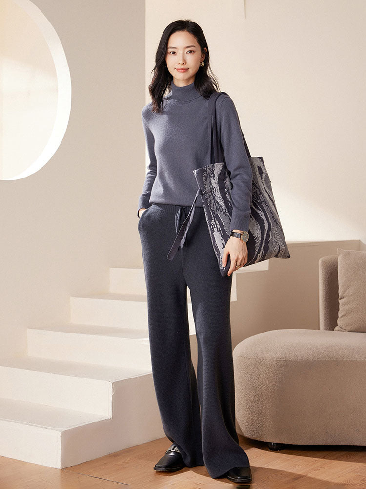 Cashmere Turtleneck Knit Top