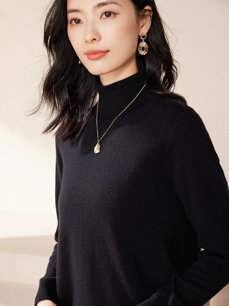 Cashmere Turtleneck Knit Top