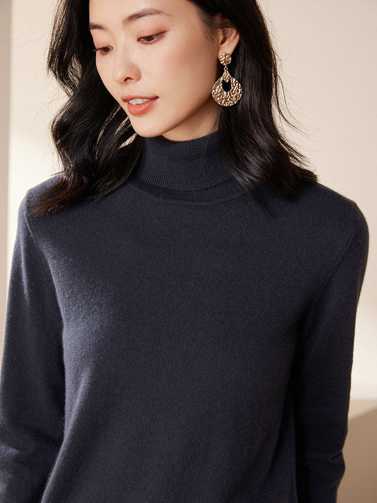 Cashmere Turtleneck Knit Top