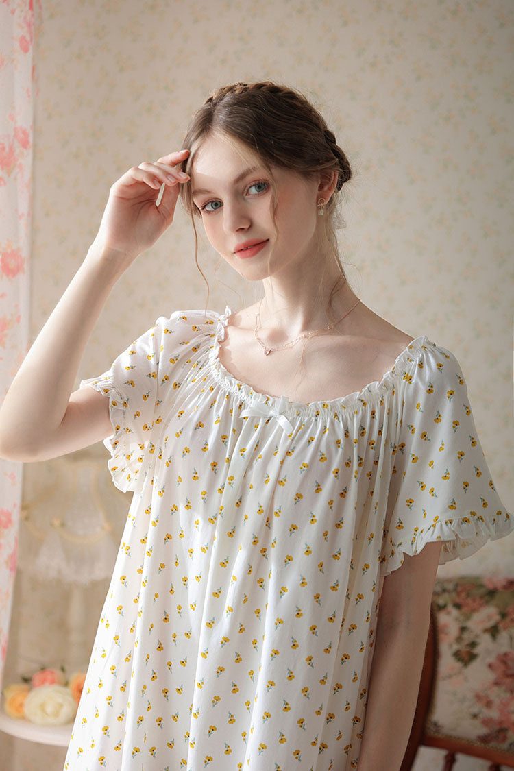 Floral Short Nightgown with Ruffled Hem