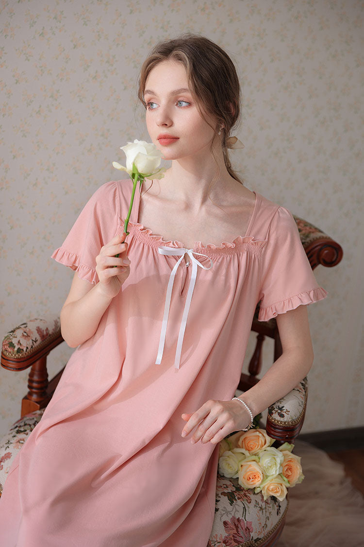 Vintage Style Sweet Nightgown with Ruffles