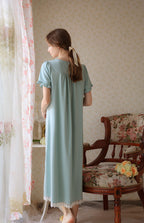 Vintage Style Sweet Nightgown with Ruffles