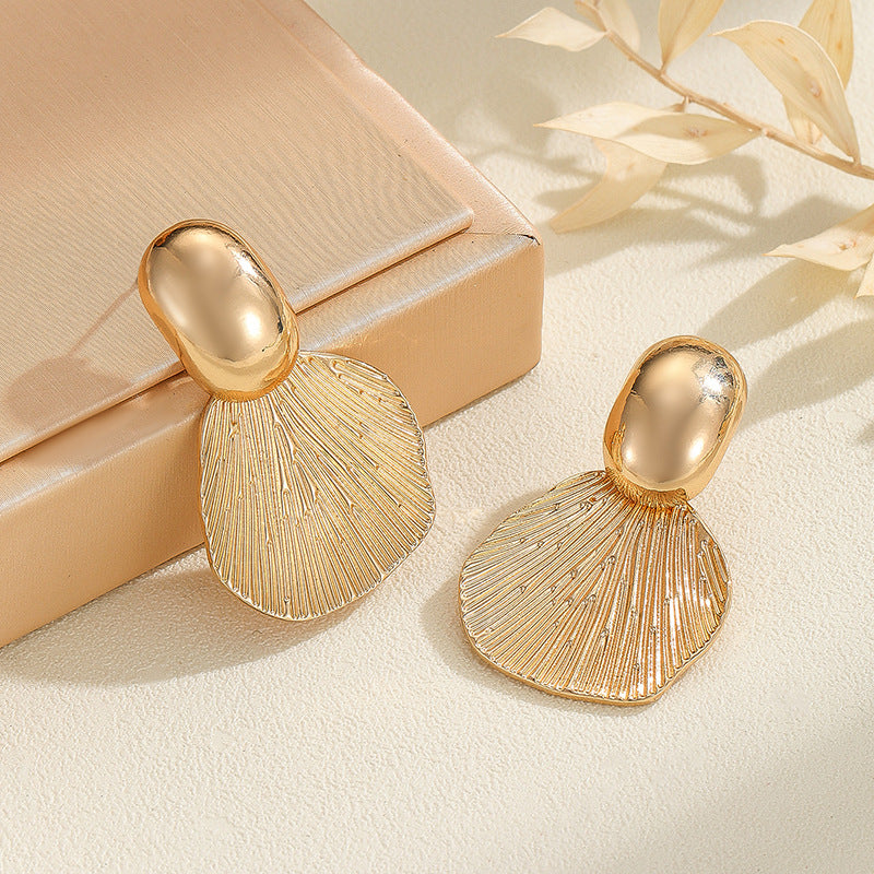 【12】Gold Shell Fan Earrings