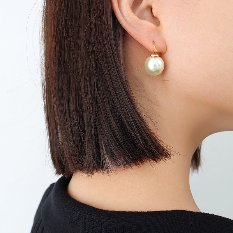 Pearl Elegance Hook Earrings