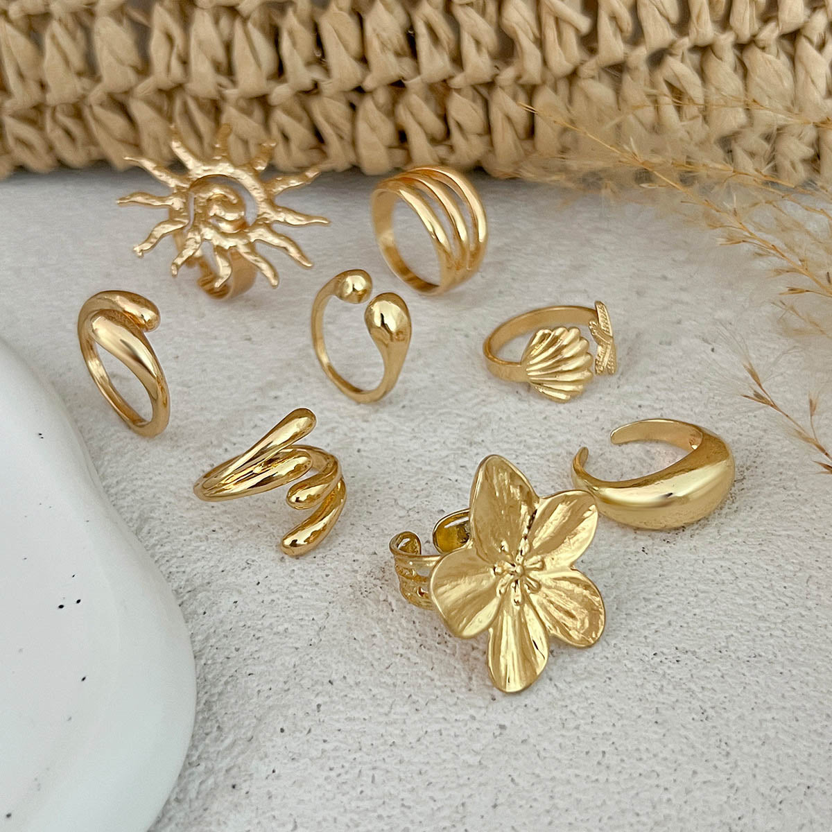 8 Pcs Artistic Gold Open Rings Set
