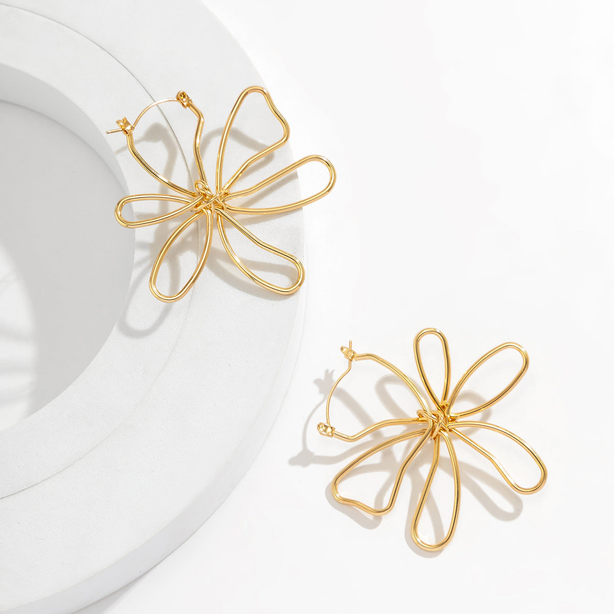 【13】Stylish Flower Hoops Earrings