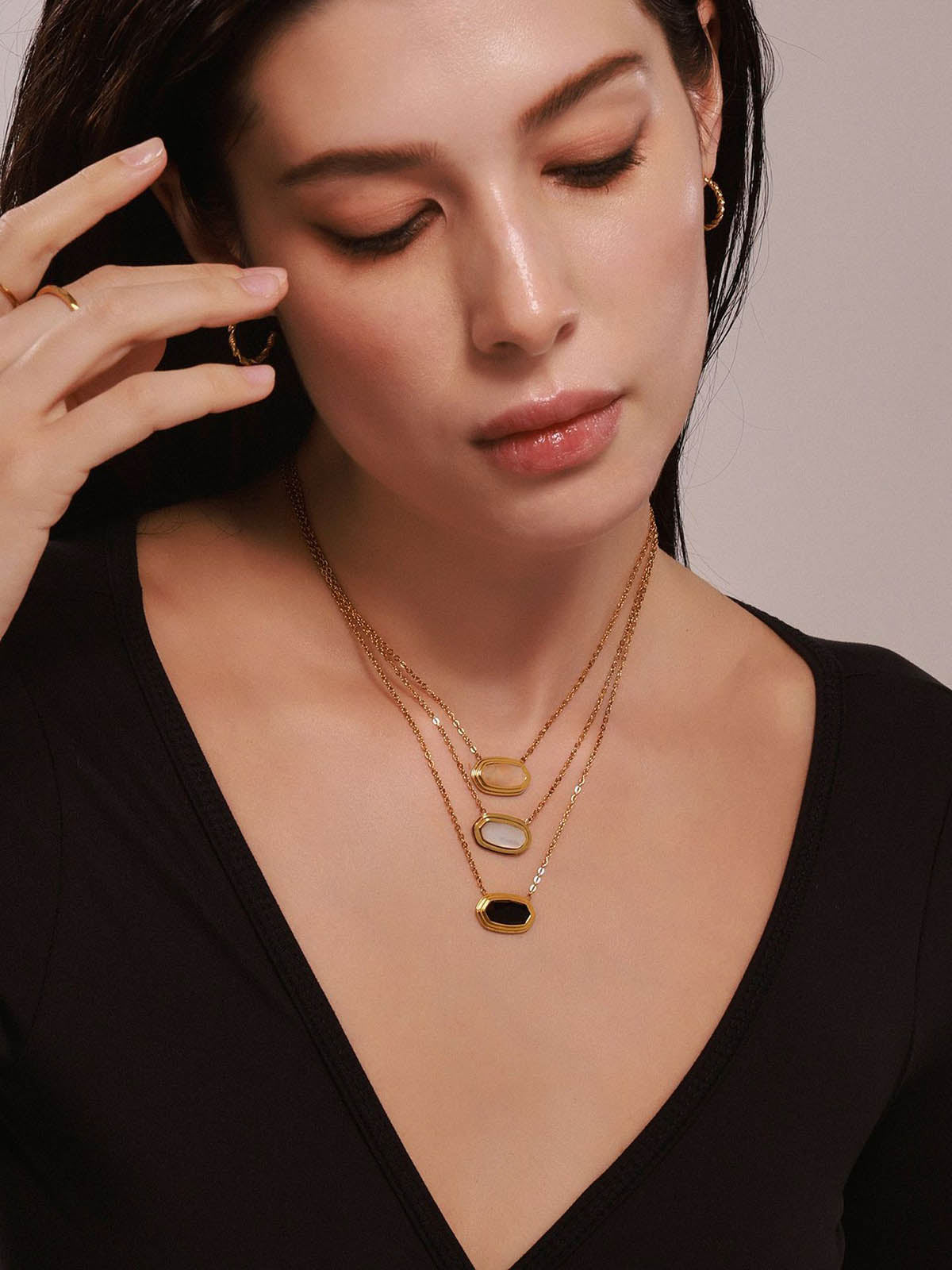 Natural Crystal Pendnat Gold Necklace