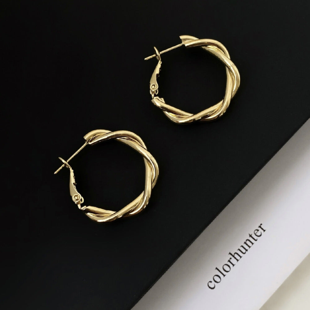 Twisted Aureate Hoop Earrings7
